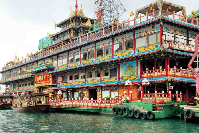 10 Key Things Jumbo Floating Restaurant Hong Kong China
